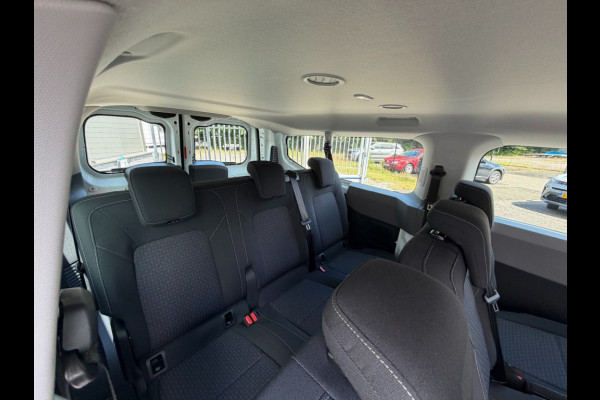 Ford Transit Custom Kombi 9 pers. Vol. elektr. 71 kWh . 340 L2H1 100kW Trend Climate Controle tweede zitrij All Season banden Copy
