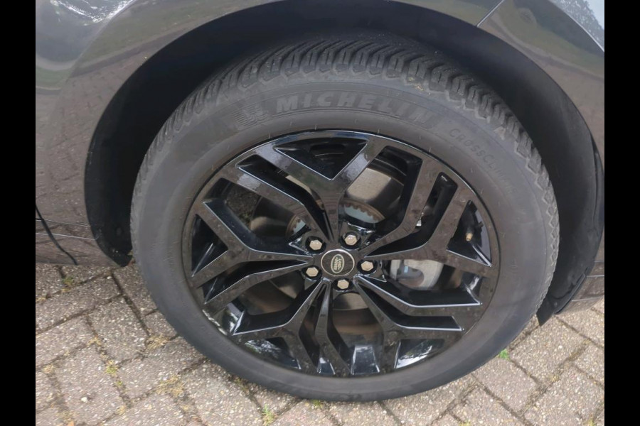 Land Rover Range Rover Evoque 1.5 P300e AWD R-Dynamic SE | Stoelverwarming | Camera | Apple Carplay | Navigatie | Keyless | Dodehoekdetectie | Ambiance Verlichting | Trekhaak | Parkeersensoren | LED |