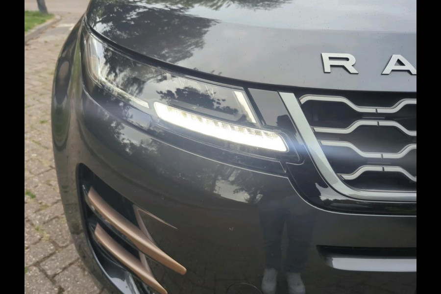 Land Rover Range Rover Evoque 1.5 P300e AWD R-Dynamic SE | Stoelverwarming | Camera | Apple Carplay | Navigatie | Keyless | Dodehoekdetectie | Ambiance Verlichting | Trekhaak | Parkeersensoren | LED |