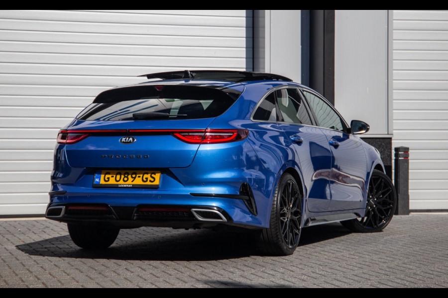 Kia ProCeed 1.4 T-GDI GT-PlusLine / Pano / Carplay / Winterset