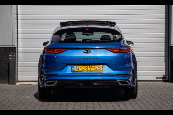 Kia ProCeed 1.4 T-GDI GT-PlusLine / Pano / Carplay / Winterset