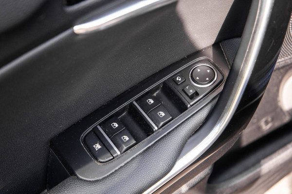 Kia ProCeed 1.4 T-GDI GT-PlusLine / Pano / Carplay / Winterset