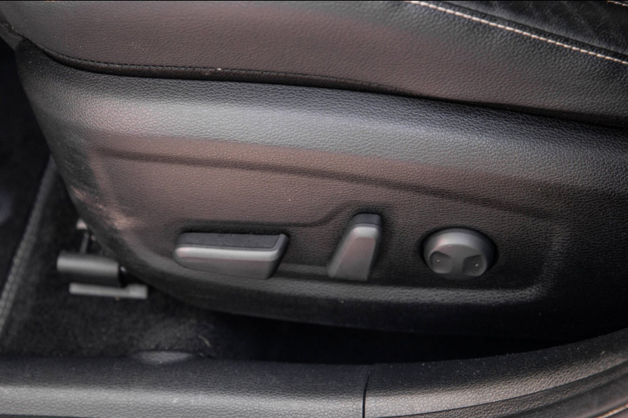 Kia ProCeed 1.4 T-GDI GT-PlusLine / Pano / Carplay / Winterset