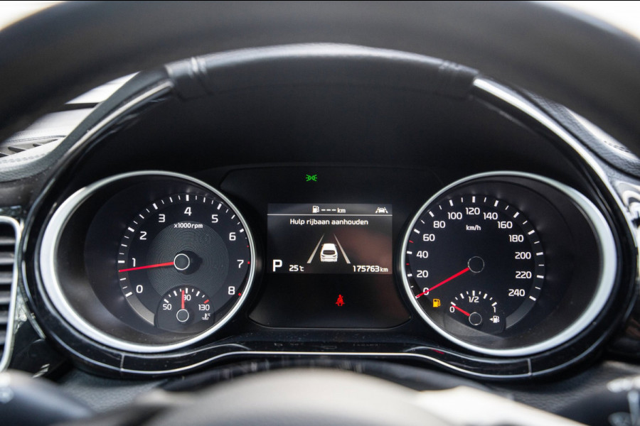 Kia ProCeed 1.4 T-GDI GT-PlusLine / Pano / Carplay / Winterset