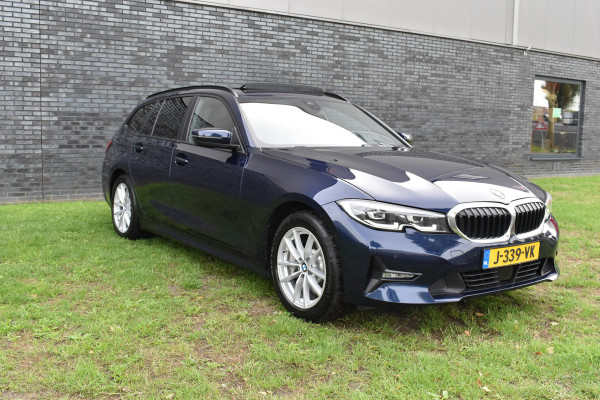BMW 3 Serie Touring 330e Business Edition Plus Plugin-hybride Pano Leder