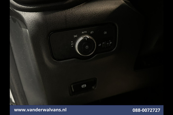 Mercedes-Benz Vito 116 CDI 164pk L2H1 2025 Model Euro6 Airco | Camera | XXL MBUX | Navigatie | Cruisecontrol | Stoelverwarming Parkeersensoren, Bijrijdersbank