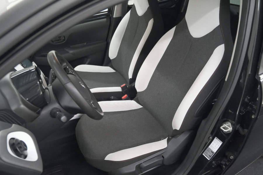 Citroën C1 1.0 VTi Feel | Camera | Apple Carplay | Airco | 15 Inch Lichtmetalen Velgen