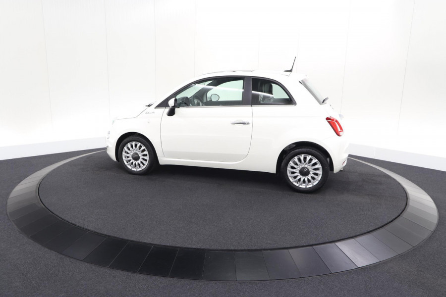 Fiat 500 1.0 Hybrid Dolcevita | Panoramadak | Climate Control | Apple Carplay | Parkeersensoren