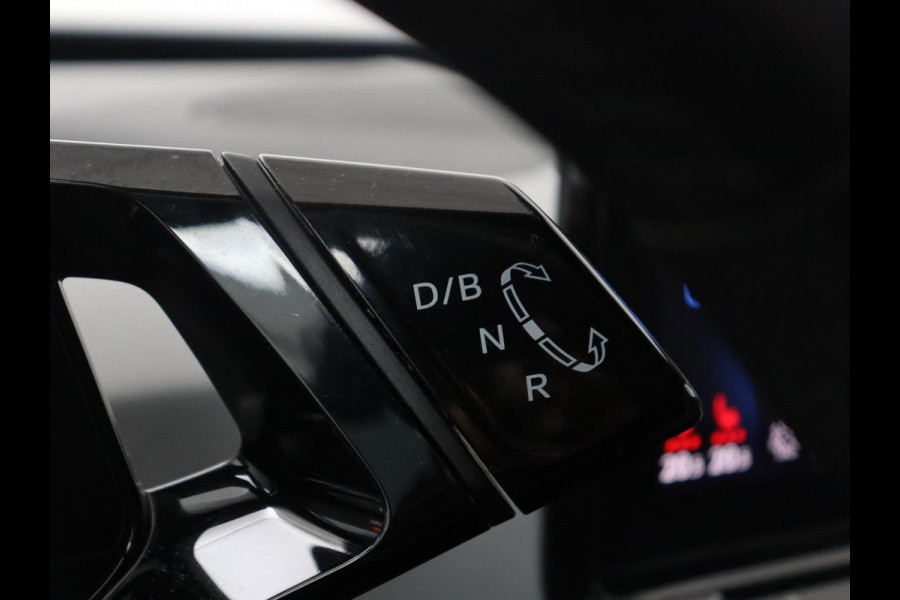 Volkswagen ID.3 First Plus 58 kWh | SOH 88,1% | Adaptive cruise | Stoelverwarming | Climate control | Sfeerverlichting | Carplay | Camera | Park assist