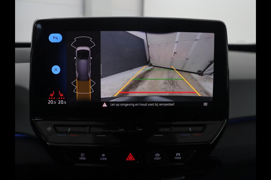 Volkswagen ID.3 First Plus 58 kWh | SOH 88,1% | Adaptive cruise | Stoelverwarming | Climate control | Sfeerverlichting | Carplay | Camera | Park assist