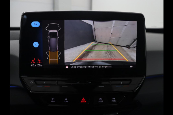 Volkswagen ID.3 First Plus 58 kWh | SOH 88,1% | Adaptive cruise | Stoelverwarming | Climate control | Sfeerverlichting | Carplay | Camera | Park assist