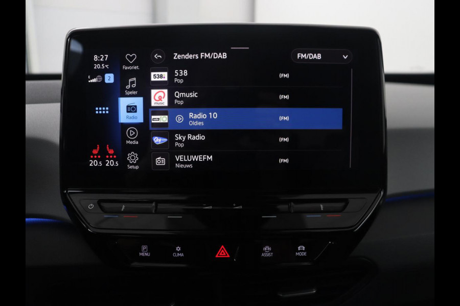 Volkswagen ID.3 First Plus 58 kWh | SOH 88,1% | Adaptive cruise | Stoelverwarming | Climate control | Sfeerverlichting | Carplay | Camera | Park assist