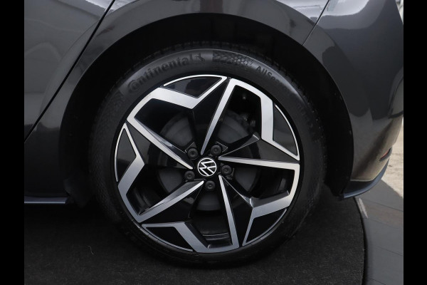 Volkswagen ID.3 First Plus 58 kWh | SOH 88,1% | Adaptive cruise | Stoelverwarming | Climate control | Sfeerverlichting | Carplay | Camera | Park assist