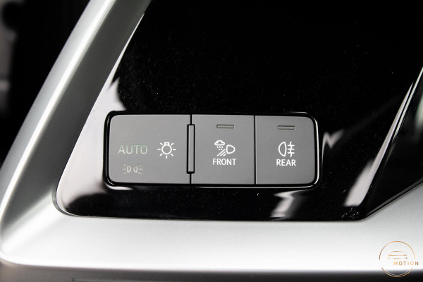 Audi A3 Sportback 40 TFSIe Sline Pano Maxton B&O ACC Parkeerhulp Keyless