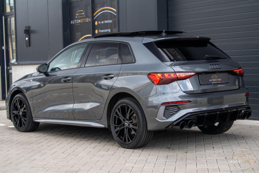 Audi A3 Sportback 40 TFSIe Sline Pano Maxton B&O ACC Parkeerhulp Keyless