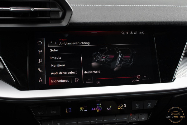 Audi A3 Sportback 40 TFSIe Sline Pano Maxton B&O ACC Parkeerhulp Keyless
