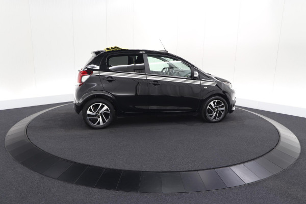 Peugeot 108 1.0 e-VTi Collection TOP! | Elektrisch Vouwdak | Apple Carplay | Climate Control | 15 Inch Lichtmetalen Velgen