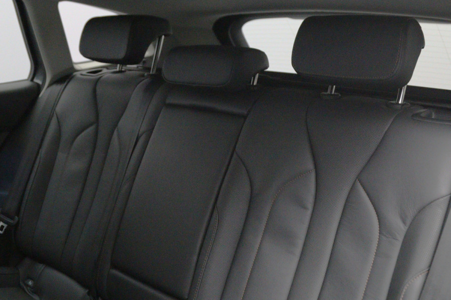 Škoda ENYAQ iV 60 180 PK, Leder, 91 % SOH, Adap. Cruise Control, Stoelverwarming, Stuurverwarming