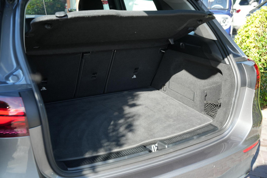 Mercedes-Benz B-Klasse 180 Progressive Line Advanced Trekhaak Winterpakket MBUX Navi Camera
