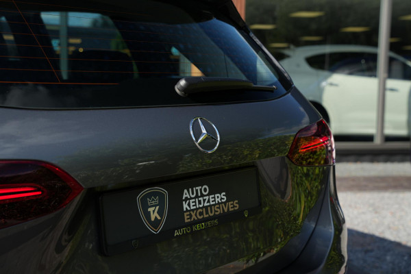 Mercedes-Benz B-Klasse 180 Progressive Line Advanced Trekhaak Winterpakket MBUX Navi Camera