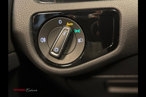 Volkswagen Golf 2.0 TSI GTI TCR / Pano / Dynaudio / Keyless / Camera / ACC / Virtual