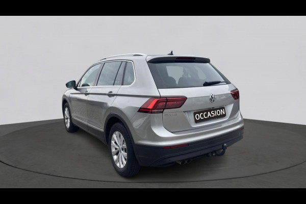 Volkswagen Tiguan 1.5 TSI Comfortline Business Trekhaak | Camera | Stoelverwarming | Navigatie