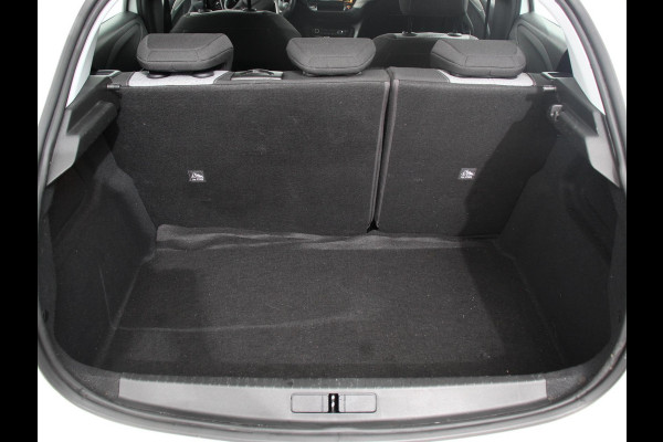 Opel Corsa 1.2 Turbo Elegance Airco Cruise control Verwarmde voorstoelen Stuurverwarming Lane assist Parkeersensoren achter