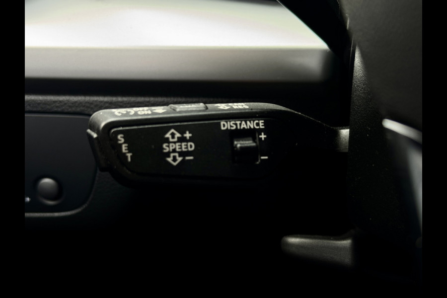 Audi Q5 50 TFSI e | Trekhaak | Carplay | Stoelverwarming | Elektrische achterklep | ACC | LED