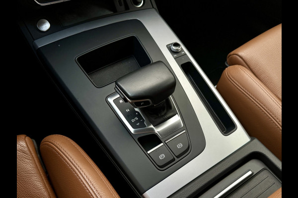 Audi Q5 50 TFSI e | Trekhaak | Carplay | Stoelverwarming | Elektrische achterklep | ACC | LED
