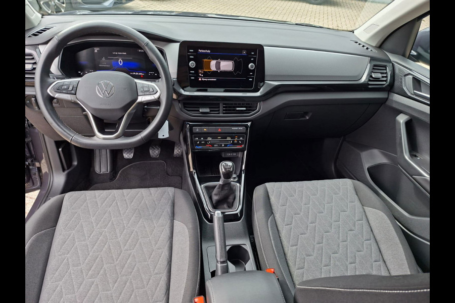 Volkswagen T-Cross 1.0 TSI Life * Afneembare Trekhaak * Stoelverwarming * Parkeersensoren
