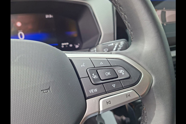 Volkswagen T-Cross 1.0 TSI Life * Afneembare Trekhaak * Stoelverwarming * Parkeersensoren