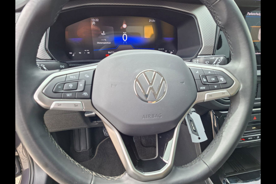 Volkswagen T-Cross 1.0 TSI Life * Afneembare Trekhaak * Stoelverwarming * Parkeersensoren