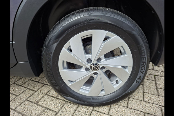 Volkswagen T-Cross 1.0 TSI Life * Afneembare Trekhaak * Stoelverwarming * Parkeersensoren