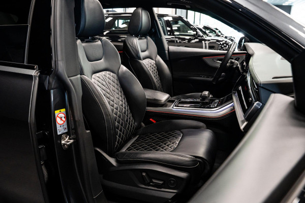 Audi Q8 55 TFSI quattro Pro Line Plus *Panorama / Bang & Olufsen Advanced / HUD / Soft-Close / Surround-View / Standverwarming*