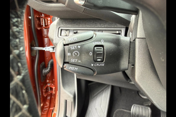 Peugeot 3008 1.2 PureTech Allure | Automaat | Carplay | Cam