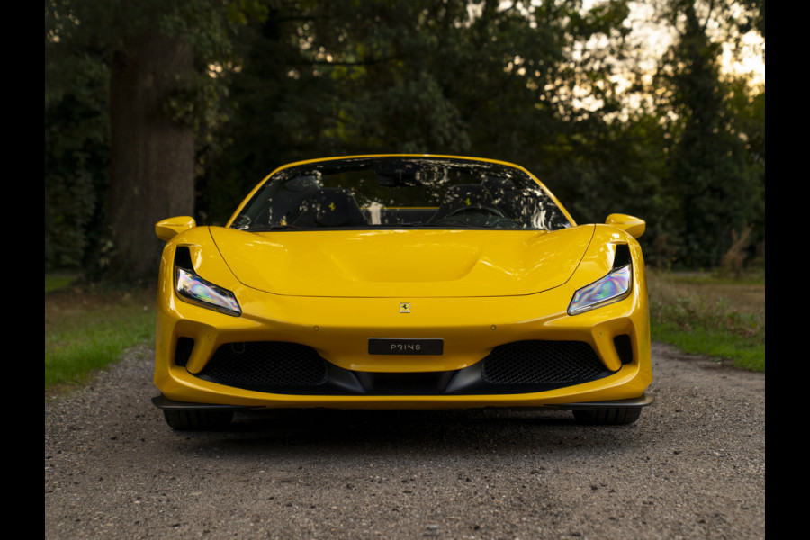 Ferrari F8 Spider 3.9 V8 HELE | Lift | JBL | Carbon interior