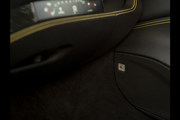 Ferrari F8 Spider 3.9 V8 HELE | Lift | JBL | Carbon interior