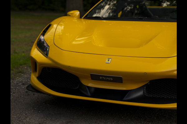 Ferrari F8 Spider 3.9 V8 HELE | Lift | JBL | Carbon interior