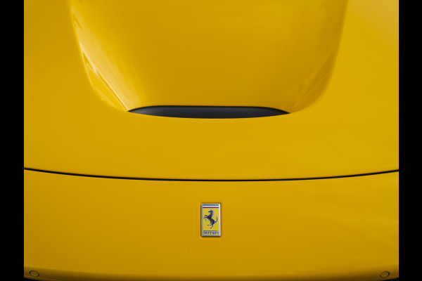 Ferrari F8 Spider 3.9 V8 HELE | Lift | JBL | Carbon interior