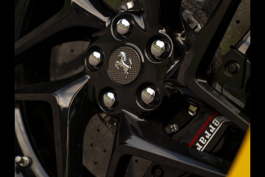 Ferrari F8 Spider 3.9 V8 HELE | Lift | JBL | Carbon interior