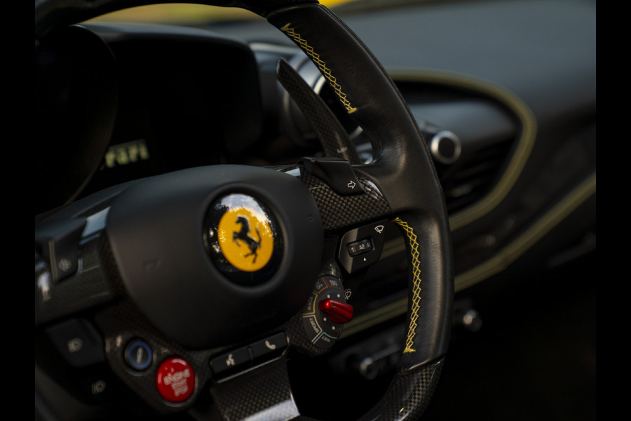 Ferrari F8 Spider 3.9 V8 HELE | Lift | JBL | Carbon interior
