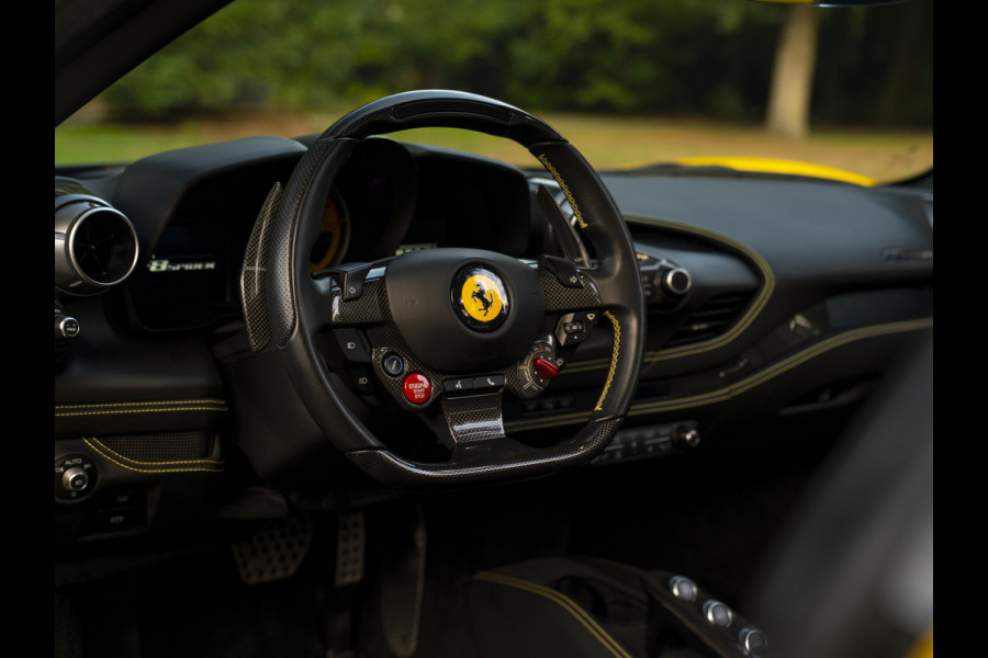 Ferrari F8 Spider 3.9 V8 HELE | Lift | JBL | Carbon interior