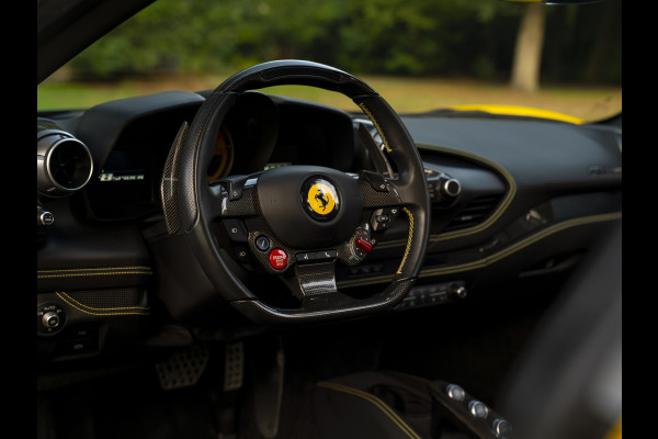 Ferrari F8 Spider 3.9 V8 HELE | Lift | JBL | Carbon interior