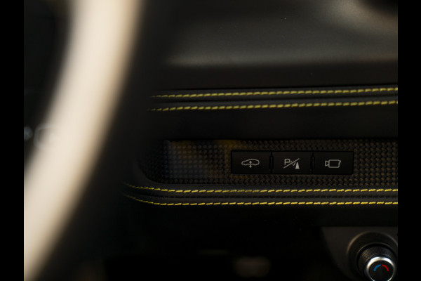 Ferrari F8 Spider 3.9 V8 HELE | Lift | JBL | Carbon interior