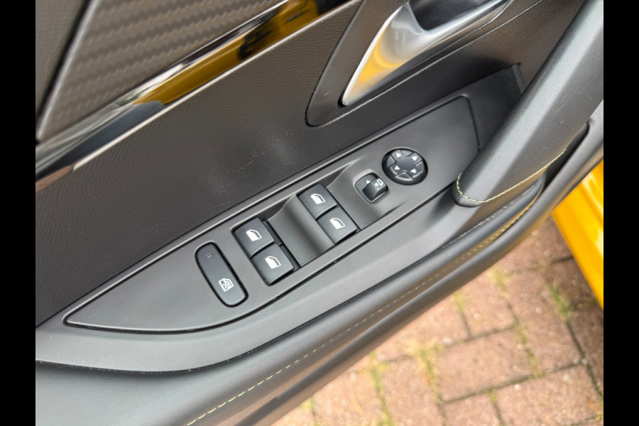 Peugeot 208 1.2 PureTech GT-Line | Automaat | Pano | Carplay