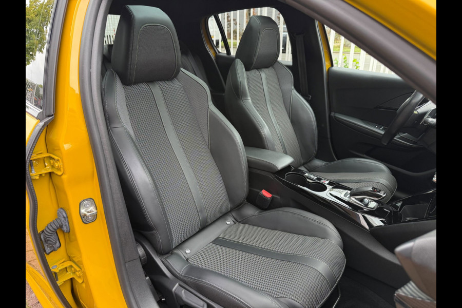 Peugeot 208 1.2 PureTech GT-Line | Automaat | Pano | Carplay