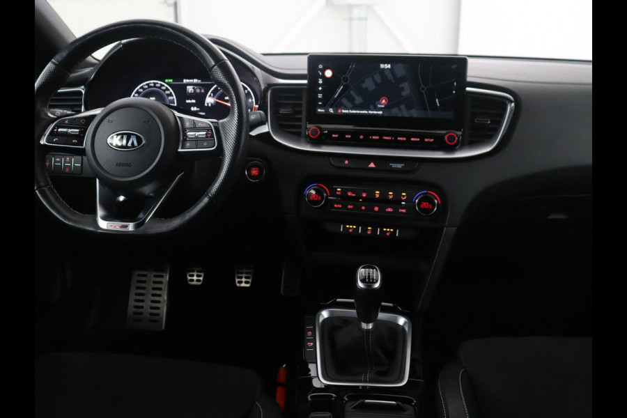 Kia ProCeed 1.4 T-GDI GT-Line | Leder/alcantara | Stuur/stoel verwarming | Climate control | Camera | Virtual Dash. | Carplay | Full LED | Park assist |