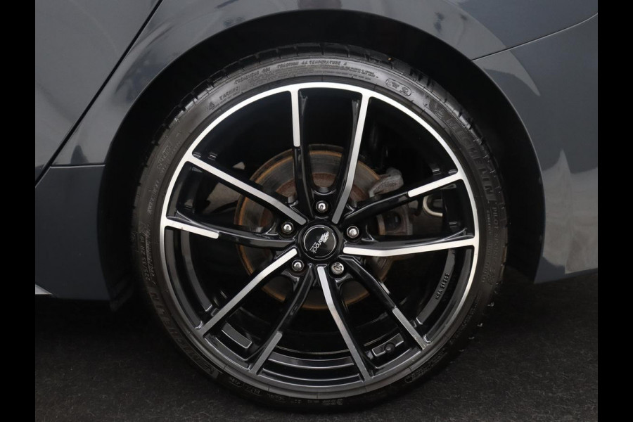 Kia ProCeed 1.4 T-GDI GT-Line | Leder/alcantara | Stuur/stoel verwarming | Climate control | Camera | Virtual Dash. | Carplay | Full LED | Park assist |