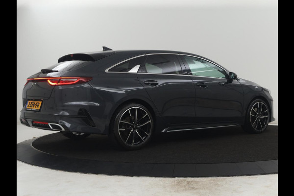 Kia ProCeed 1.4 T-GDI GT-Line | Leder/alcantara | Stuur/stoel verwarming | Climate control | Camera | Virtual Dash. | Carplay | Full LED | Park assist |