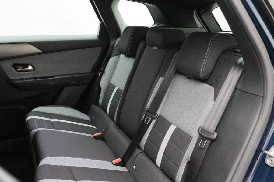 Opel Grandland 1.2 Turbo Hybrid Edition Virtual Cockpit, Keyless, ACC, Apple Carplay, Dodehoeksensor, PDC, 19"